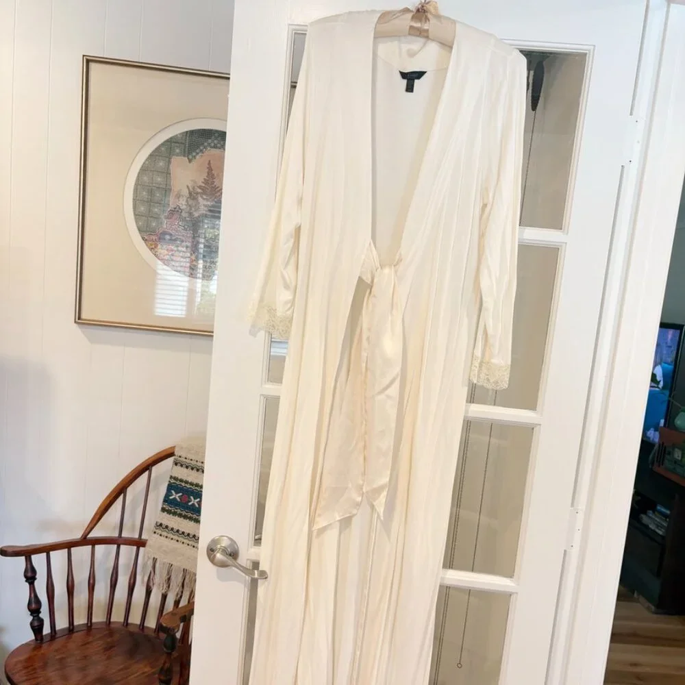 Soma Intimates Robe - Picture 1 of 6